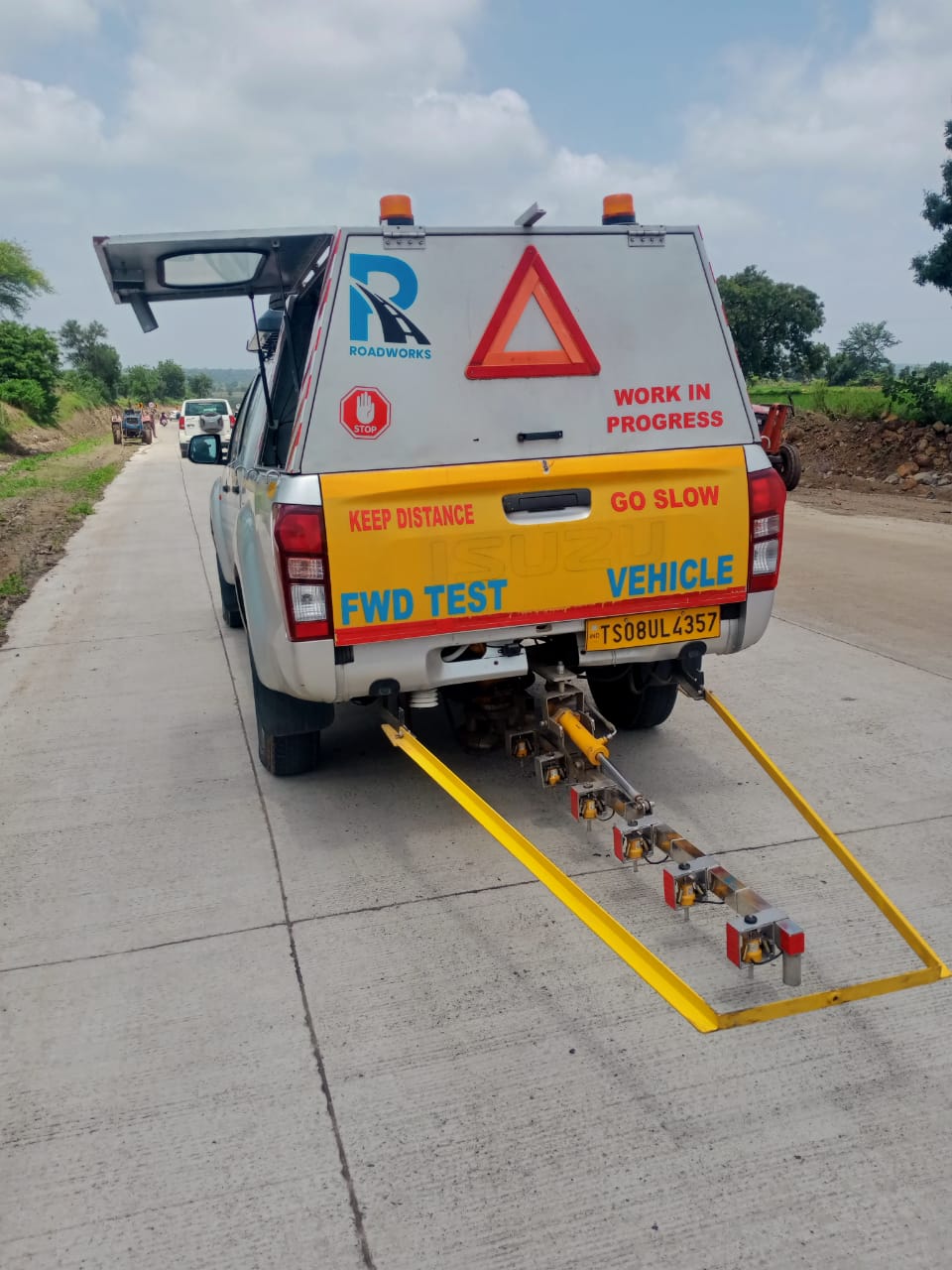 Falling Weight Deflectometer (FWD)